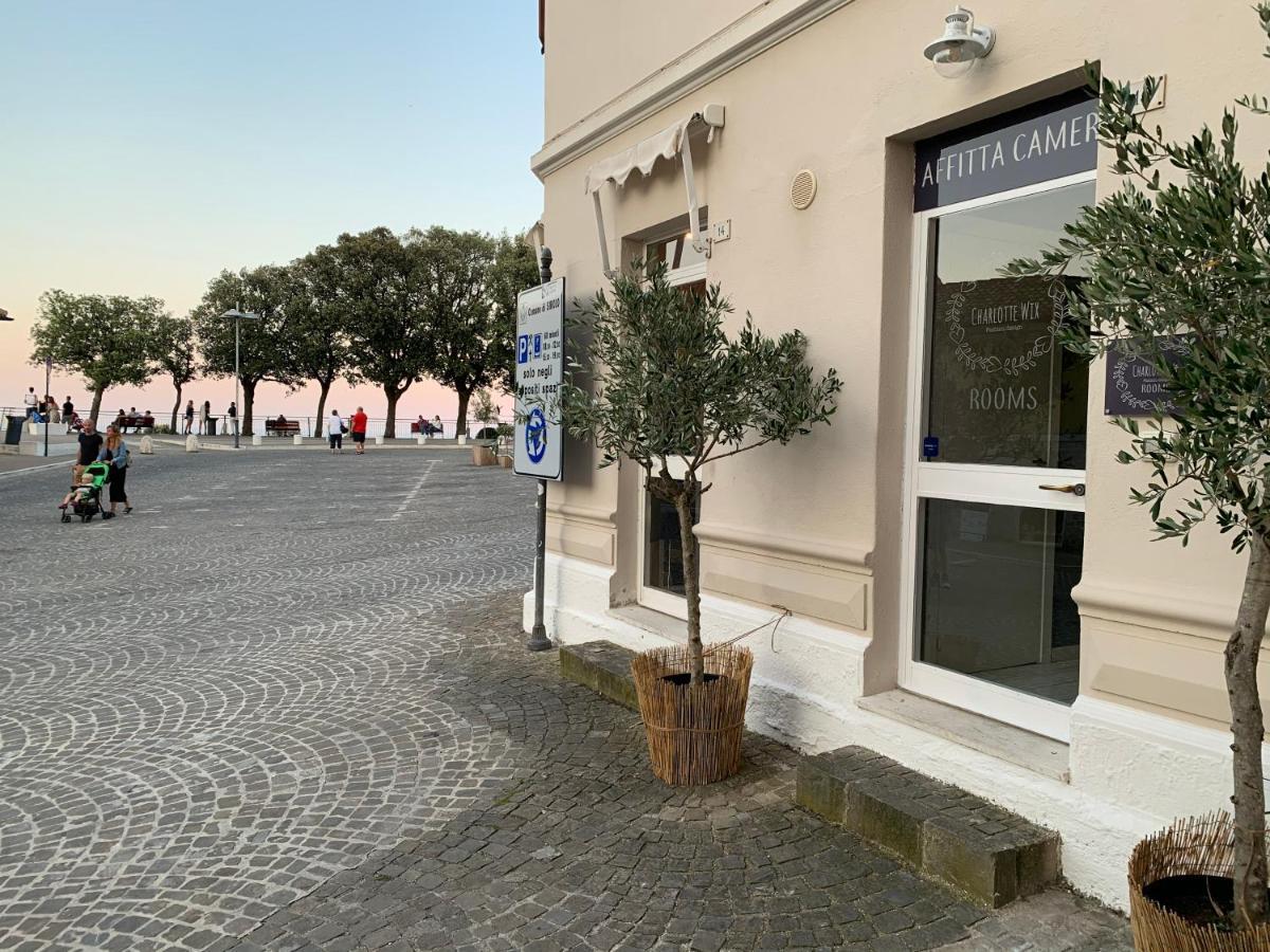Charlotte Wix Rooms Sirolo Exterior photo